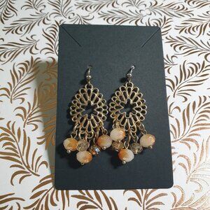 Vintage Womens Gold Tone Chandelier Earrings Beaded Dangles Crystals Fashion
